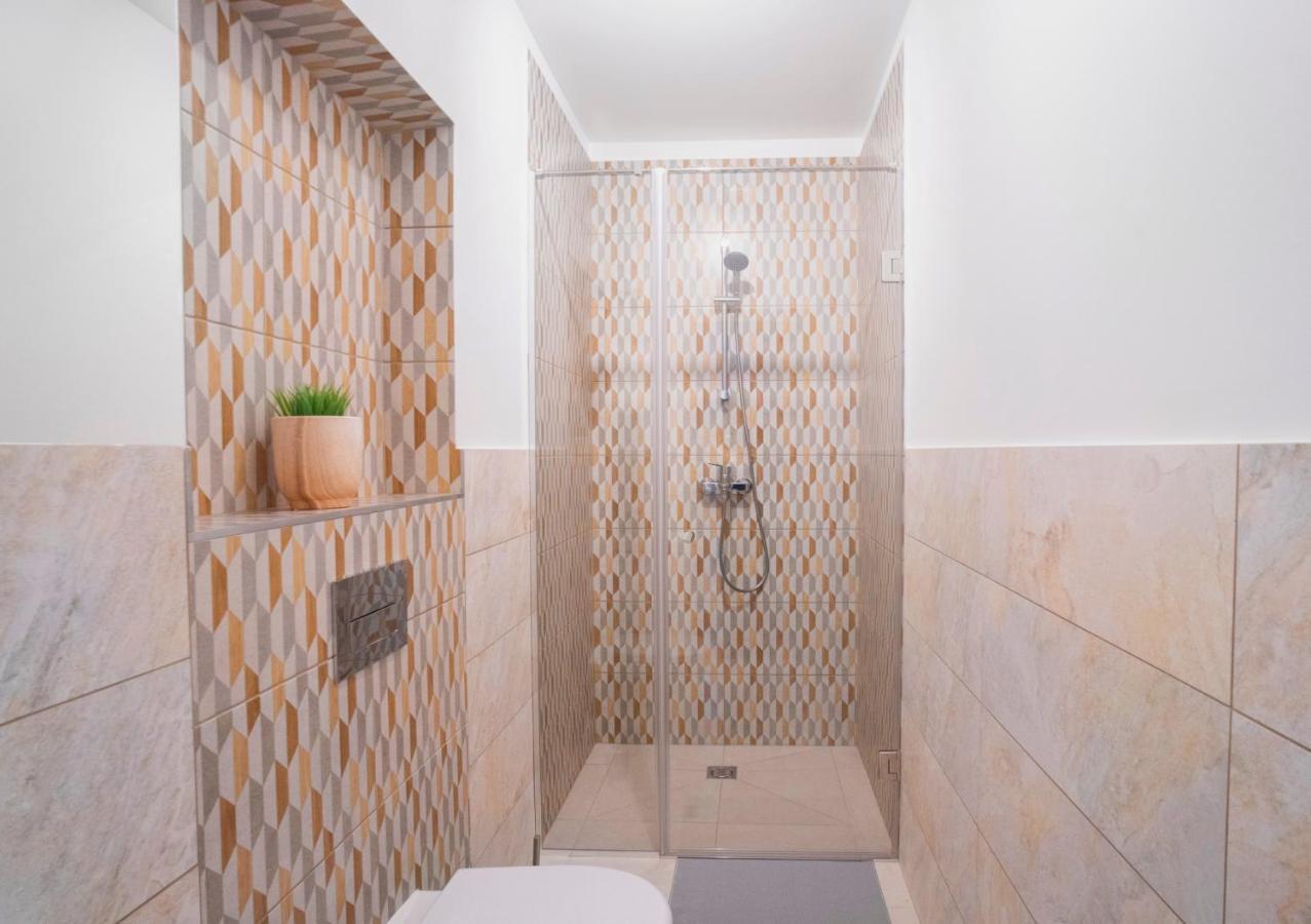 Central Station Apartment No7 Kaunas Exteriör bild